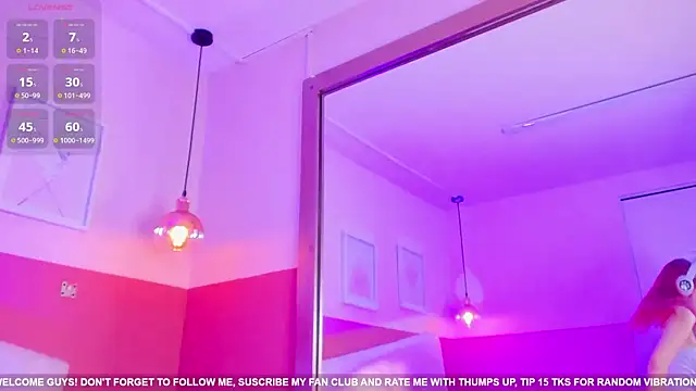 Snapshot of Tiny__Emmy chatting on 03-18-25, 09:09 Tiny Emmy online show from 03-18-25, 09:09