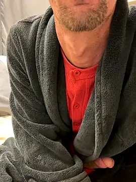 Snapshot of joeiandola chatting on 11-22-25, 03:49 joeiandola online show from 11-22-25, 03:49