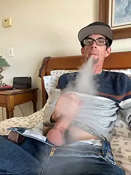 Snapshot of joeiandola chatting on 11-24-25, 06:18 joeiandola online show from 11-24-25, 06:18