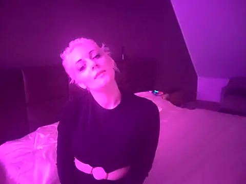 Wendyx666 Pika online show from 09-17-25, 09:16