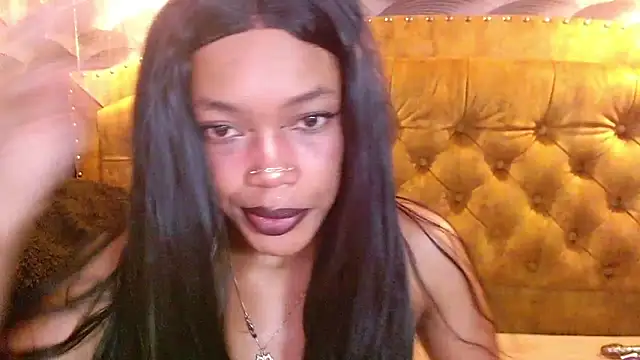 Snapshot of CrystalBrooke3x chatting on 10-23-25, 10:19 CrystalBrooke3x online show from 10-23-25, 10:19