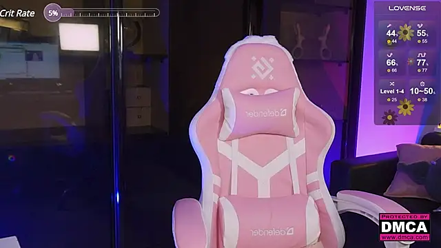 Triss Moon online show from 02-28-25, 09:47