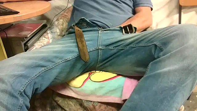 Giulio35 Pika online show from 09-28-25, 05:02