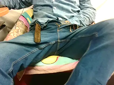 Giulio35 Pika online show from 11-08-25, 09:57