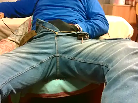 Giulio35 Pika online show from 03-27-26, 05:57