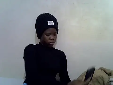 hey its andreana online show from 03-09-26, 04:33