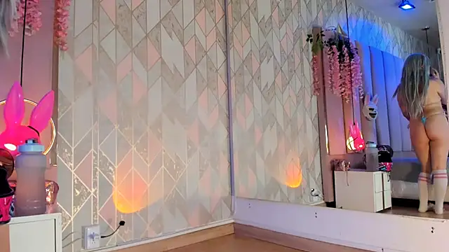 Broklinwhite  online show from 11-27-25, 01:13