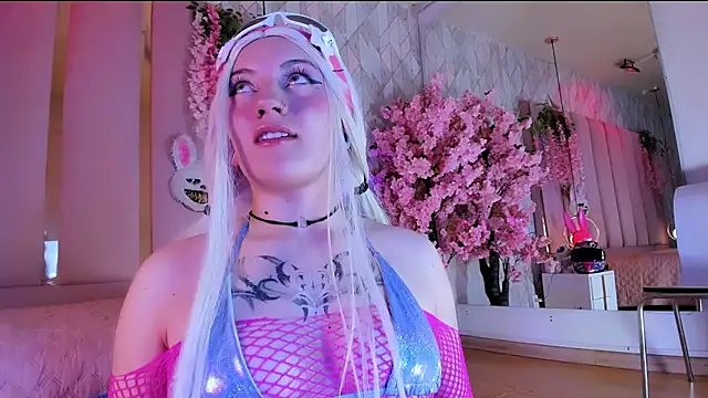 Broklinwhite  online show from 01-09-26, 01:58