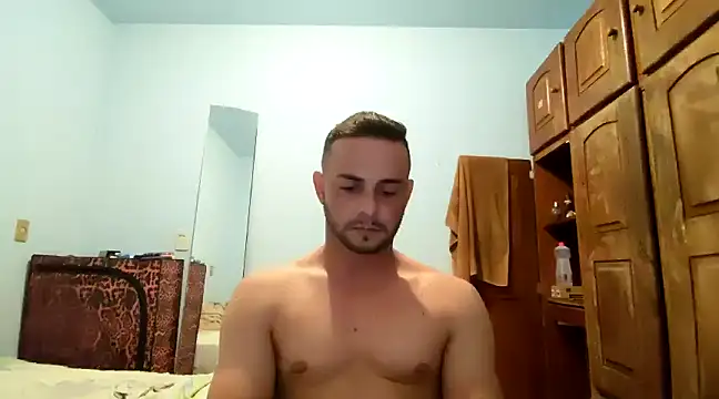 Snapshot of Branquelo18 chatting on 03-05-25, 12:16 Branquelo18 online show from 03-05-25, 12:16