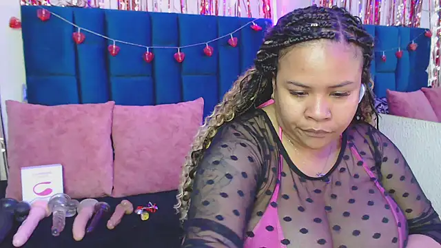 Snapshot of alba_sex10 chatting on 03-19-25, 11:06 alba sex10 online show from 03-19-25, 11:06