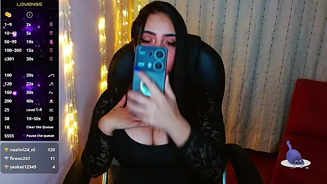 Snapshot of AmberGoddess_ chatting on 01-27-25, 04:41 AmberGoddess  online show from 01-27-25, 04:41