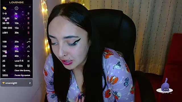 Snapshot of AmberGoddess_ chatting on 01-31-25, 07:29 AmberGoddess  online show from 01-31-25, 07:29