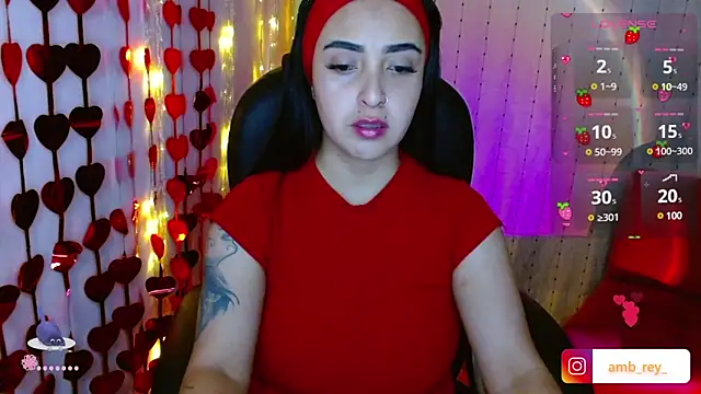 Snapshot of AmberGoddess_ chatting on 03-01-25, 01:43 AmberGoddess  online show from 03-01-25, 01:43