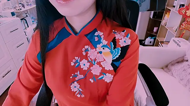 Lee Mi online show from 02-16-26, 03:08