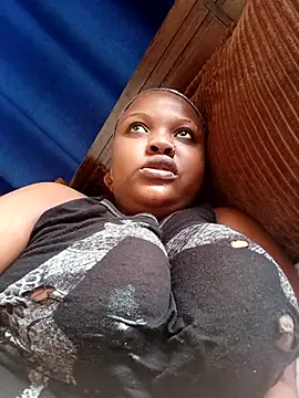 queennapal online show from 03-28-26, 04:45