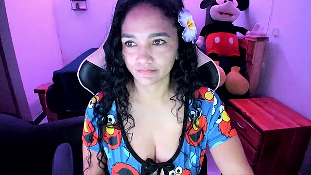 rayza mature 154 online show from 06-13-26, 03:54