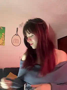 Snapshot of SuzzyyM chatting on 06-26-26, 12:04 SuzzyyM online show from 06-26-26, 12:04