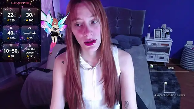 Snapshot of IsaBaileys_ chatting on 11-17-25, 09:53 IsaBaileys online show from 11-17-25, 09:53