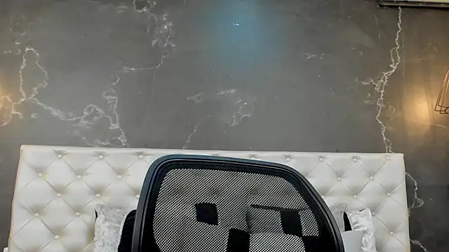 Snapshot of BruceDallas chatting on 12-12-24, 08:10 BruceDallas online show from 12-12-24, 08:10