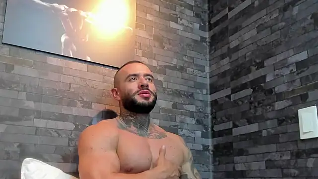 Snapshot of BruceDallas chatting on 12-15-25, 12:59 BruceDallas online show from 12-15-25, 12:59