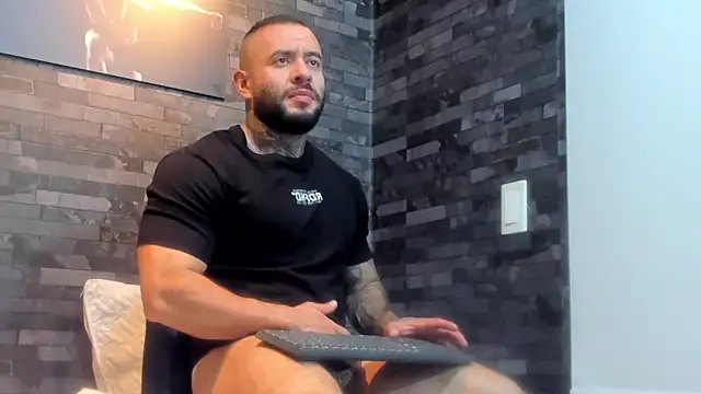 BruceDallas online show from 04-22-26, 08:54