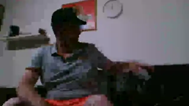 Snapshot of Knuffelstaaf123 chatting on 05-31-26, 12:12 Knuffelstaaf123 online show from 05-31-26, 12:12