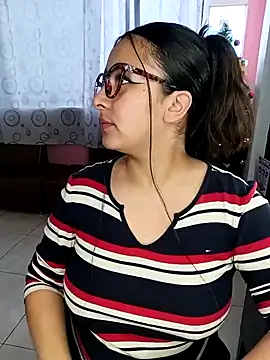 Snapshot of Cute_Penelope chatting on 12-19-24, 12:01 Cute Penelope online show from 12-19-24, 12:01