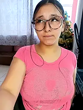 Snapshot of Cute_Penelope chatting on 12-20-24, 02:49 Cute Penelope online show from 12-20-24, 02:49