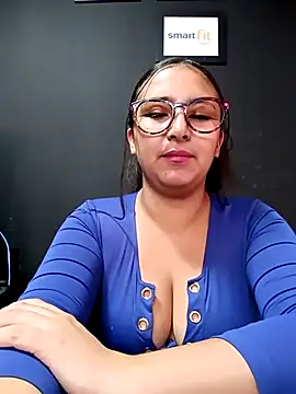 Snapshot of Cute_Penelope chatting on 03-12-25, 12:04 Cute Penelope online show from 03-12-25, 12:04