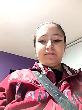 Snapshot of Cute_Penelope chatting on 10-03-25, 11:07 Cute Penelope online show from 10-03-25, 11:07