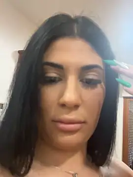 Snapshot of MADDALENACURTEA chatting on 05-26-26, 11:50 MADDALENACURTEA online show from 05-26-26, 11:50