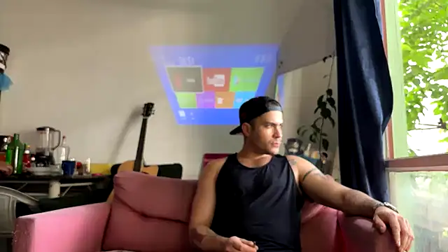 gerson173Hugo online show from 03-22-25, 06:58