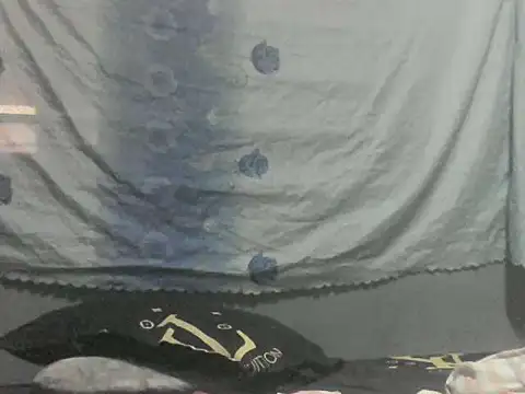 Urvin32 online show from 11-15-25, 07:21