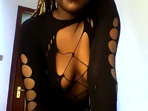 Snapshot of Dirty_sweet_ chatting on 02-23-25, 11:11 Dirty sweet online show from 02-23-25, 11:11