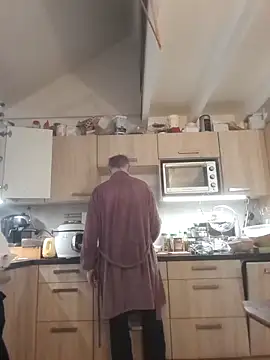 Snapshot of 60philippe chatting on 02-03-25, 07:40 60philippe online show from 02-03-25, 07:40