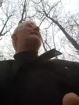 Snapshot of 60philippe chatting on 02-13-25, 08:38 60philippe online show from 02-13-25, 08:38