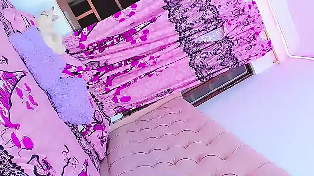 SexyEmmy 10 online show from 03-22-25, 07:15