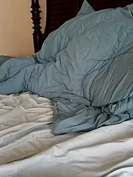 momentum2023 online show from 11-11-25, 03:01