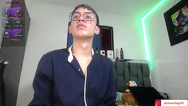Snapshot of Mr_daren_ chatting on 01-17-25, 05:30 Mr daren online show from 01-17-25, 05:30