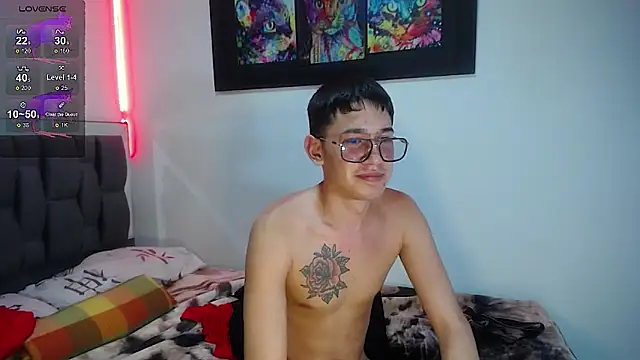 Snapshot of Mr_daren_ chatting on 02-20-25, 02:18 Mr daren online show from 02-20-25, 02:18