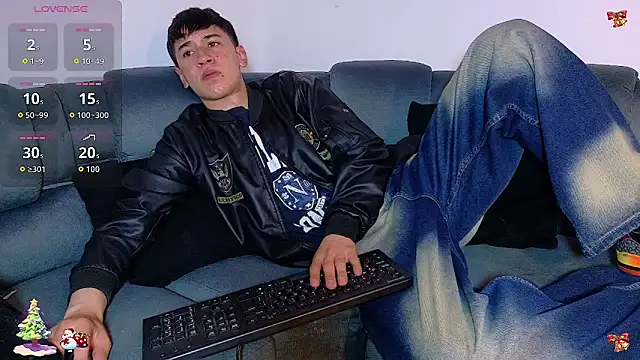 Mr daren  online show from 12-17-25, 08:04