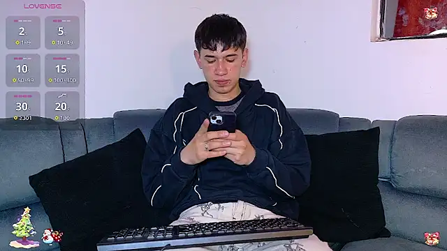 Mr daren  online show from 12-18-25, 07:20