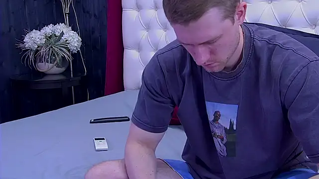 EthanPinkman online show from 09-30-25, 04:50