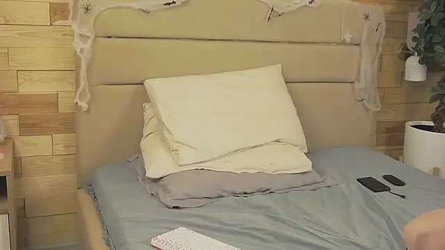 EthanPinkman online show from 10-21-25, 09:32