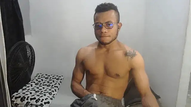 grandominantex1 online show from 12-13-25, 11:43