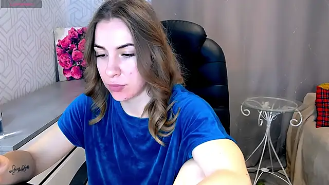 Naughty  Megan online show from 03-10-25, 08:15