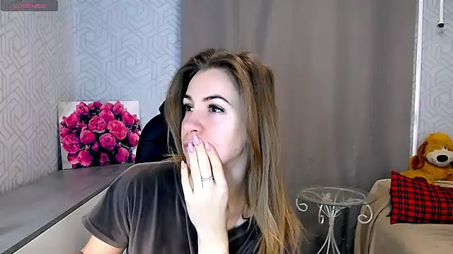 Naughty  Megan online show from 03-20-25, 09:26