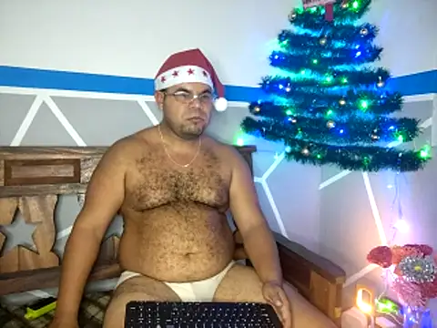 Snapshot of Evert_hairyboy chatting on 12-19-25, 05:53 Evert hairyboy online show from 12-19-25, 05:53
