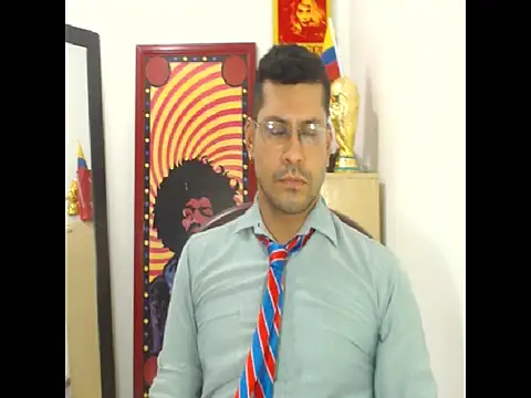 Snapshot of MikeRiverx chatting on 08-08-26, 04:58 MikeRiverx online show from 08-08-26, 04:58