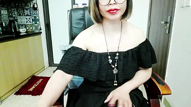 Miu-Le online show from 11-08-25, 03:34